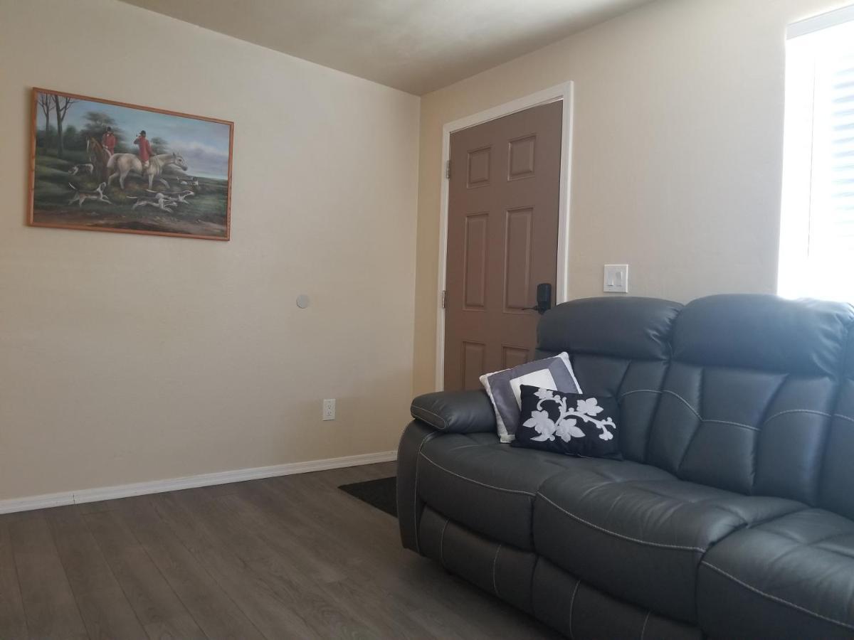 Southwest Tucson Gateway Appartement Buitenkant foto